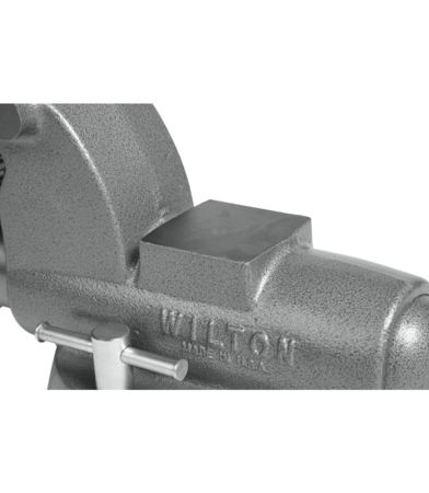 Wilton C1, Combination Pipe and Bench 4-1/2" Jaw Round Channel Vise with Swivel Base