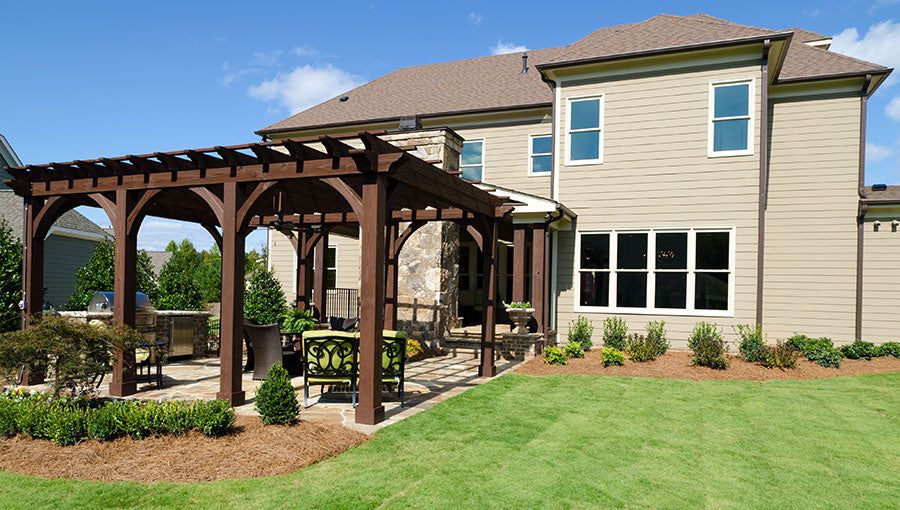 House with pergola