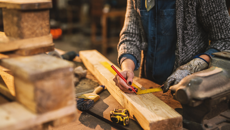 What Router Bits Do You Need For Molding? Here's How To Decide