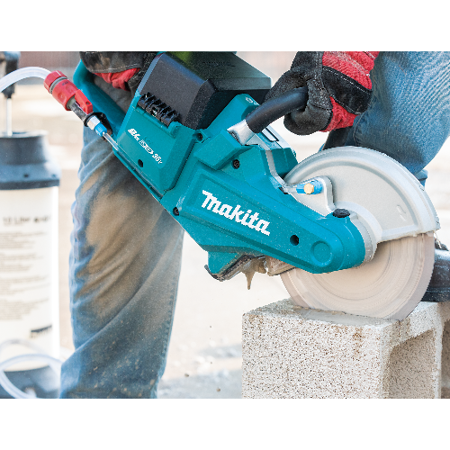 Makita XEC01PT1 18V X2 (36V) LXT Lithium Ion Brushless Cordless 9 in. Power Cutter Saw Kit, with AFT, Electric Brake, 4 Batteries (5.0 Ah)